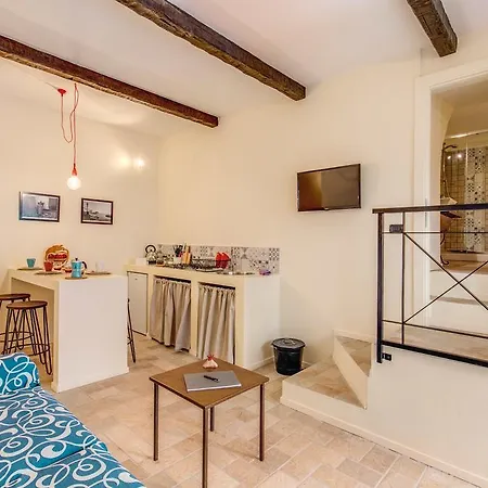 Vico Street 2 * Неаполь